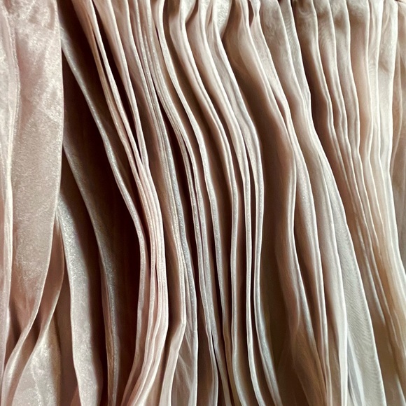 strapless pleated wave dress - Picture 7 of 15